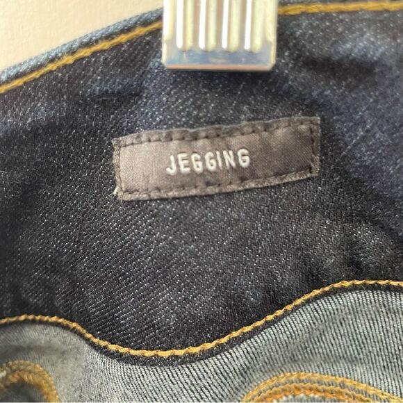 Torrid Denim Jeggings - Picture 4 of 6
